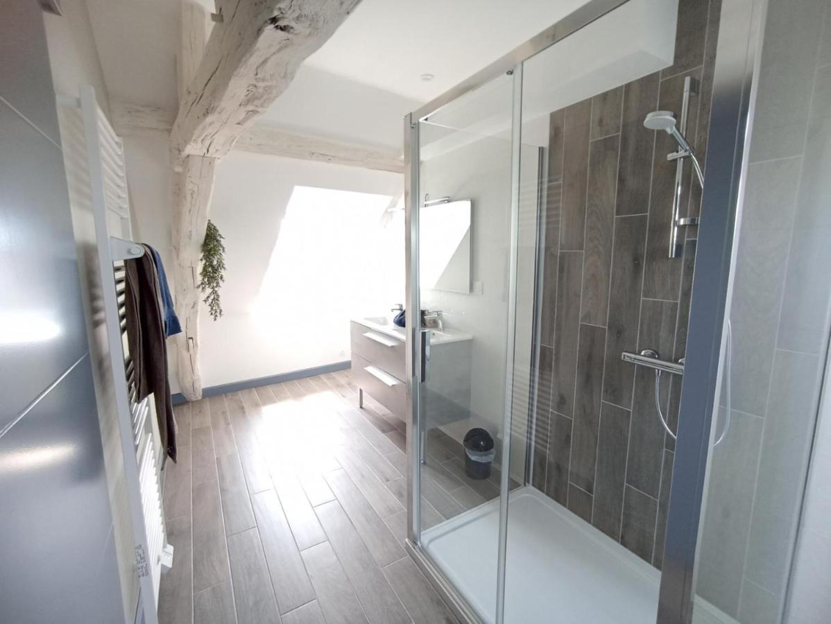 Appartamento Le Palais Duplex Autun Esterno foto
